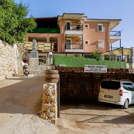 Kas Oezguer Aparts 1 Holiday home *