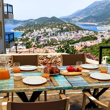 Kas Oezguer Aparts 1 Holiday home Kas