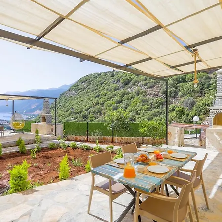 Kas Oezguer Aparts 1 Holiday home *